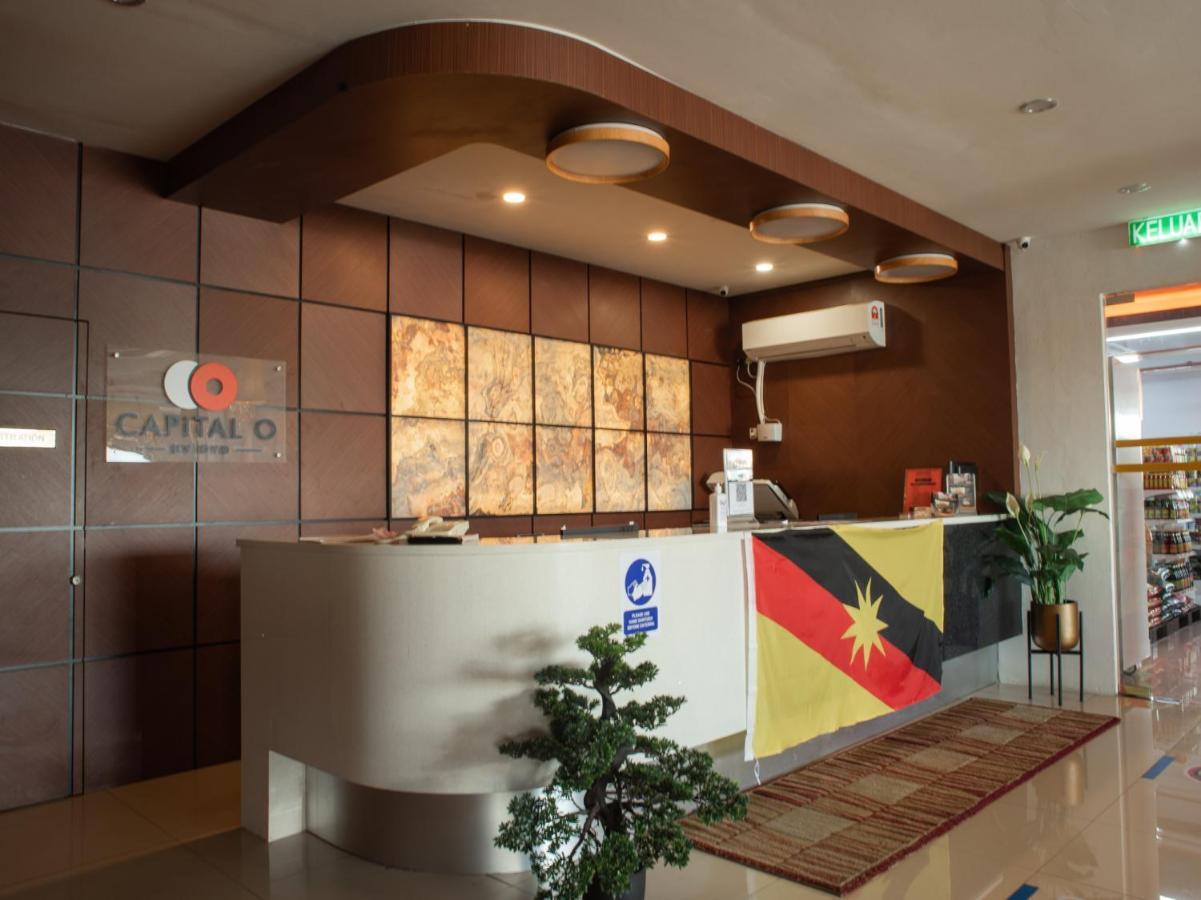Capital O 90083 Riverfront Inn Bintulu Luaran gambar